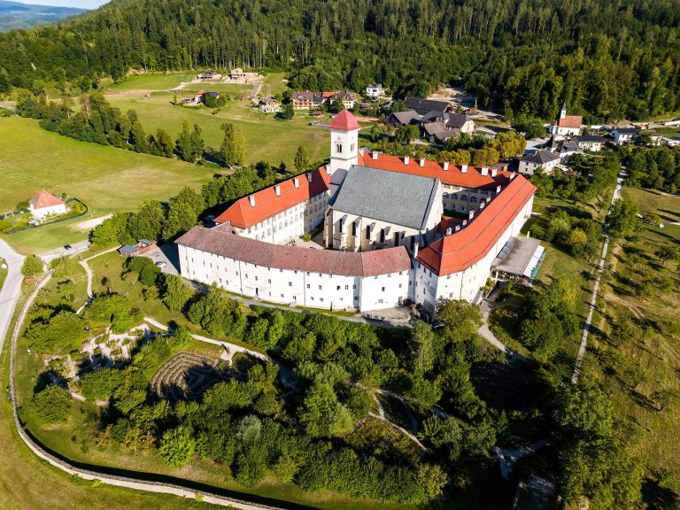 Stift St. Georgen am Längsee